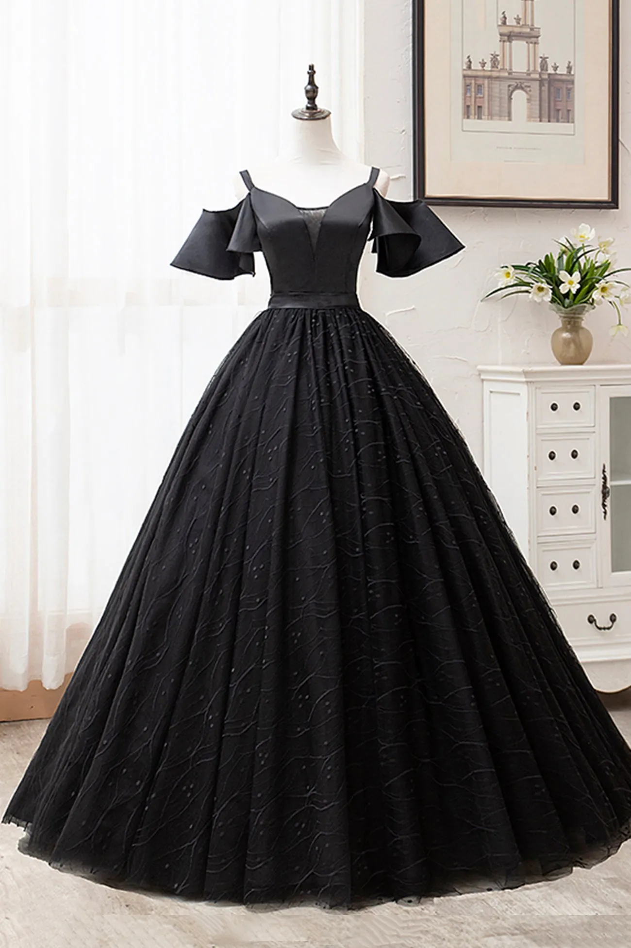 Black V-Neck Tulle Long Prom Dresses, A-Line Black Evening Dresses