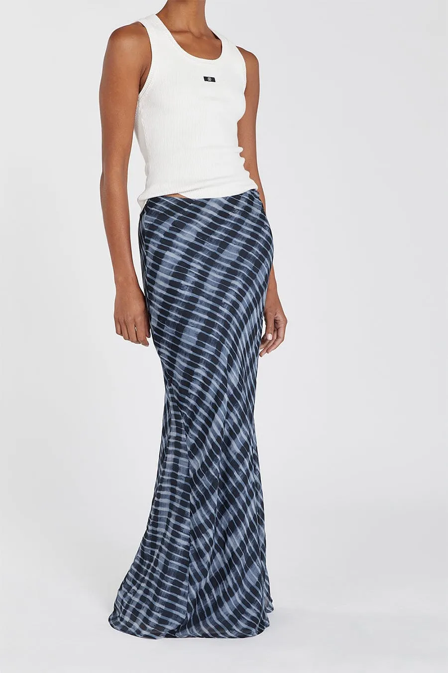 EMMI SLIP MIDI SKIRT