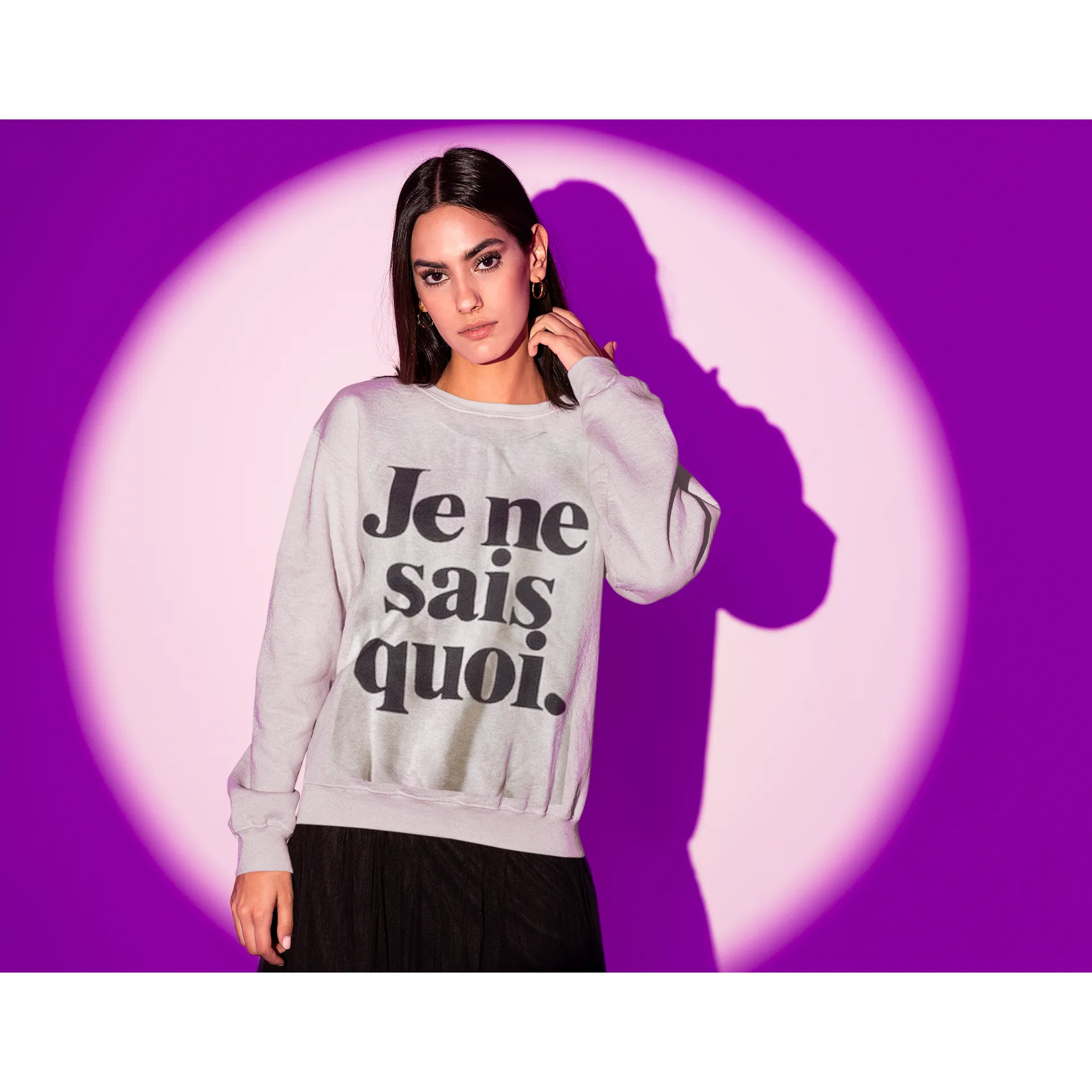 Je Ne Sais Quoi Sweatshirt