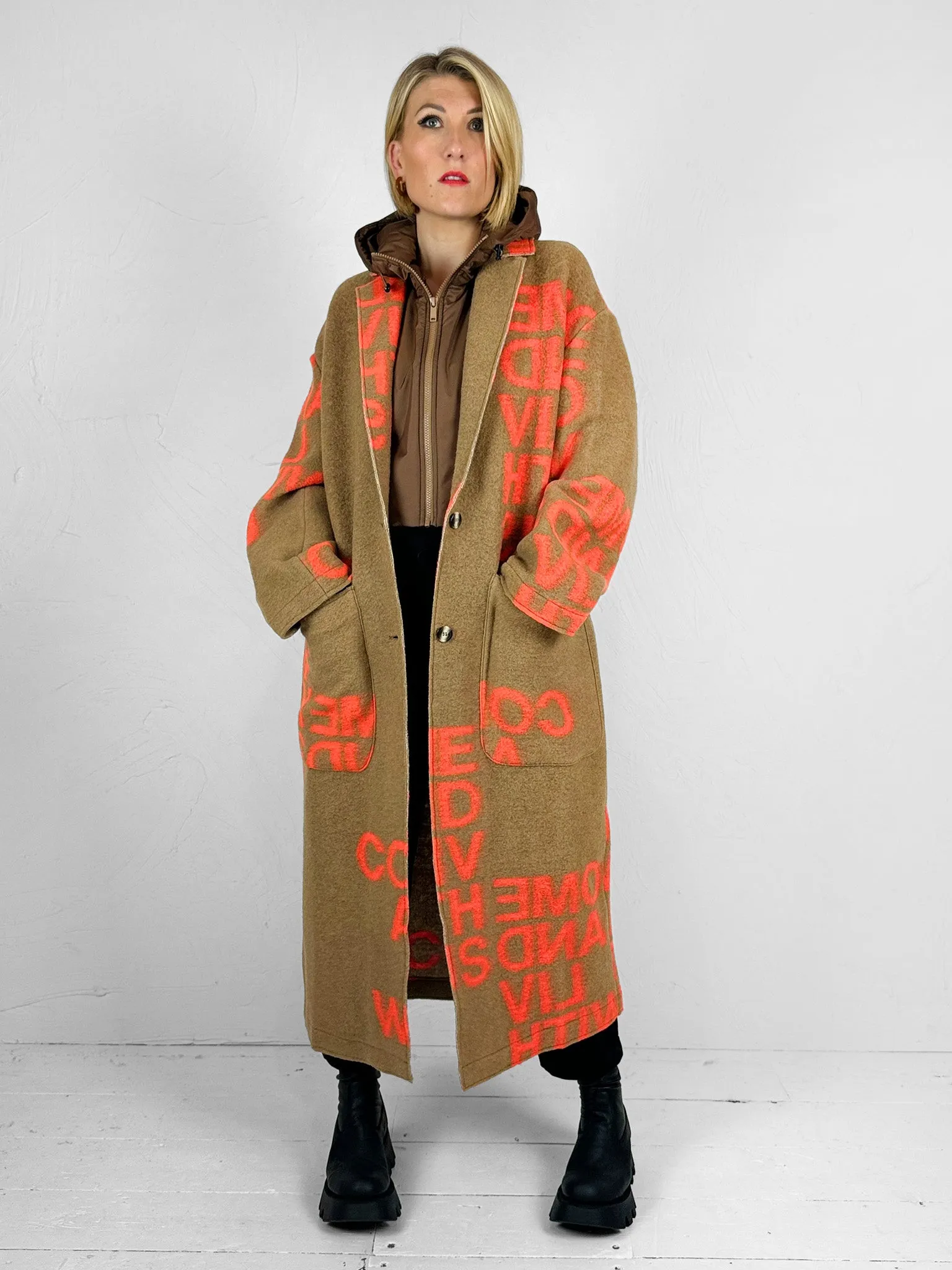 Liv Bergen Long Iceland Coat-igan - 2 Colours