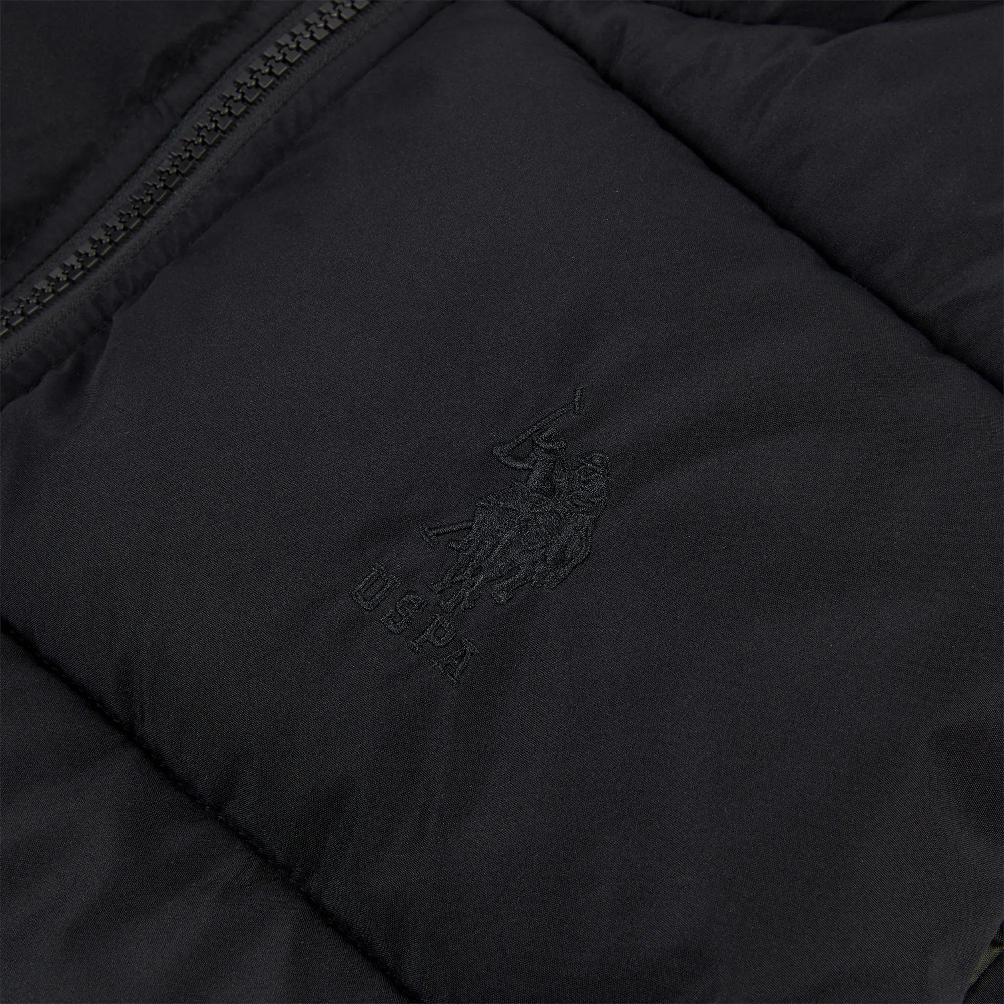 Mens Thick Quilted Gilet in Black