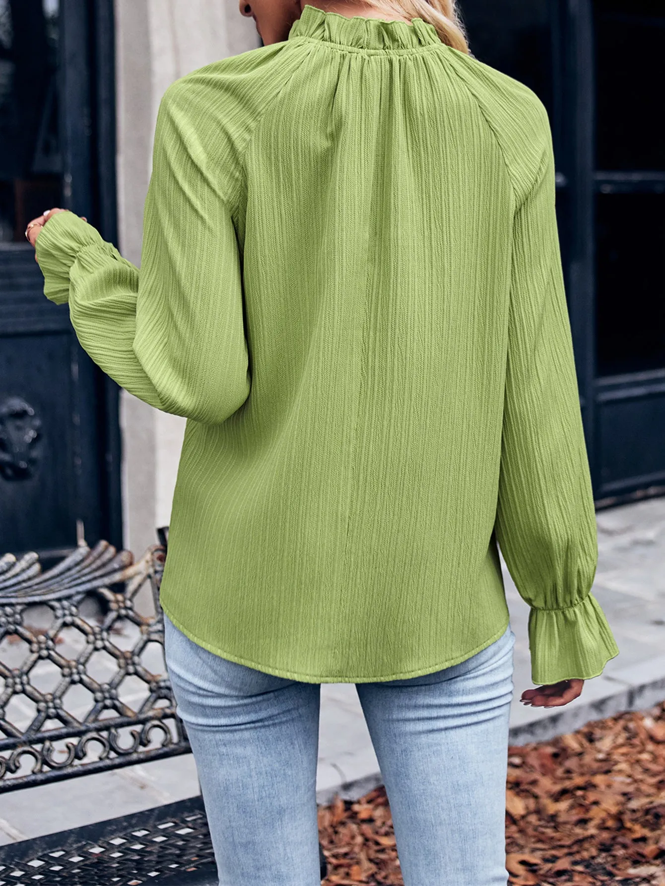 New Casual Solid Color Frilled Sleeve Trendy Slim Fit Blouse