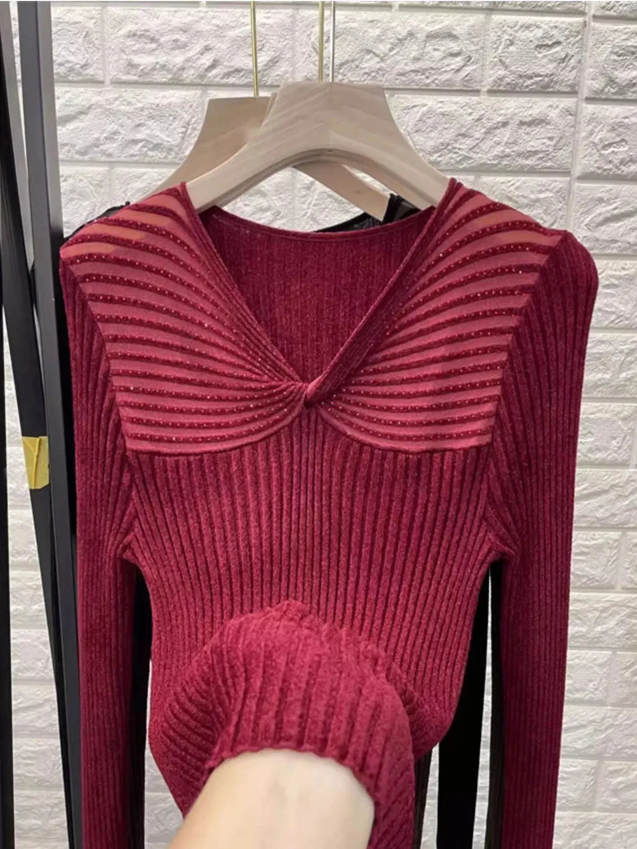 Sexy V Neck Solid Red Velvet Sweaters Korean Fashion Autumn Winter Slim Pull Femme Basics Pullovers  C-299