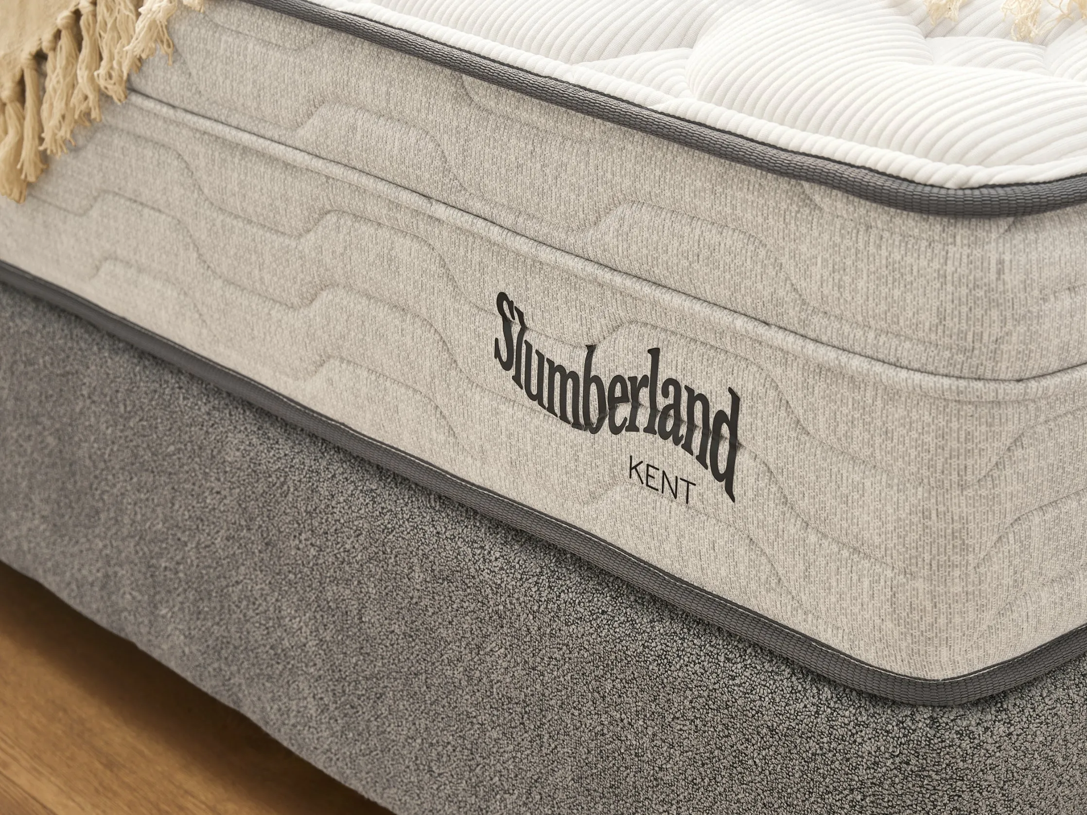 Slumberland Kent Mattress & Base - Firm