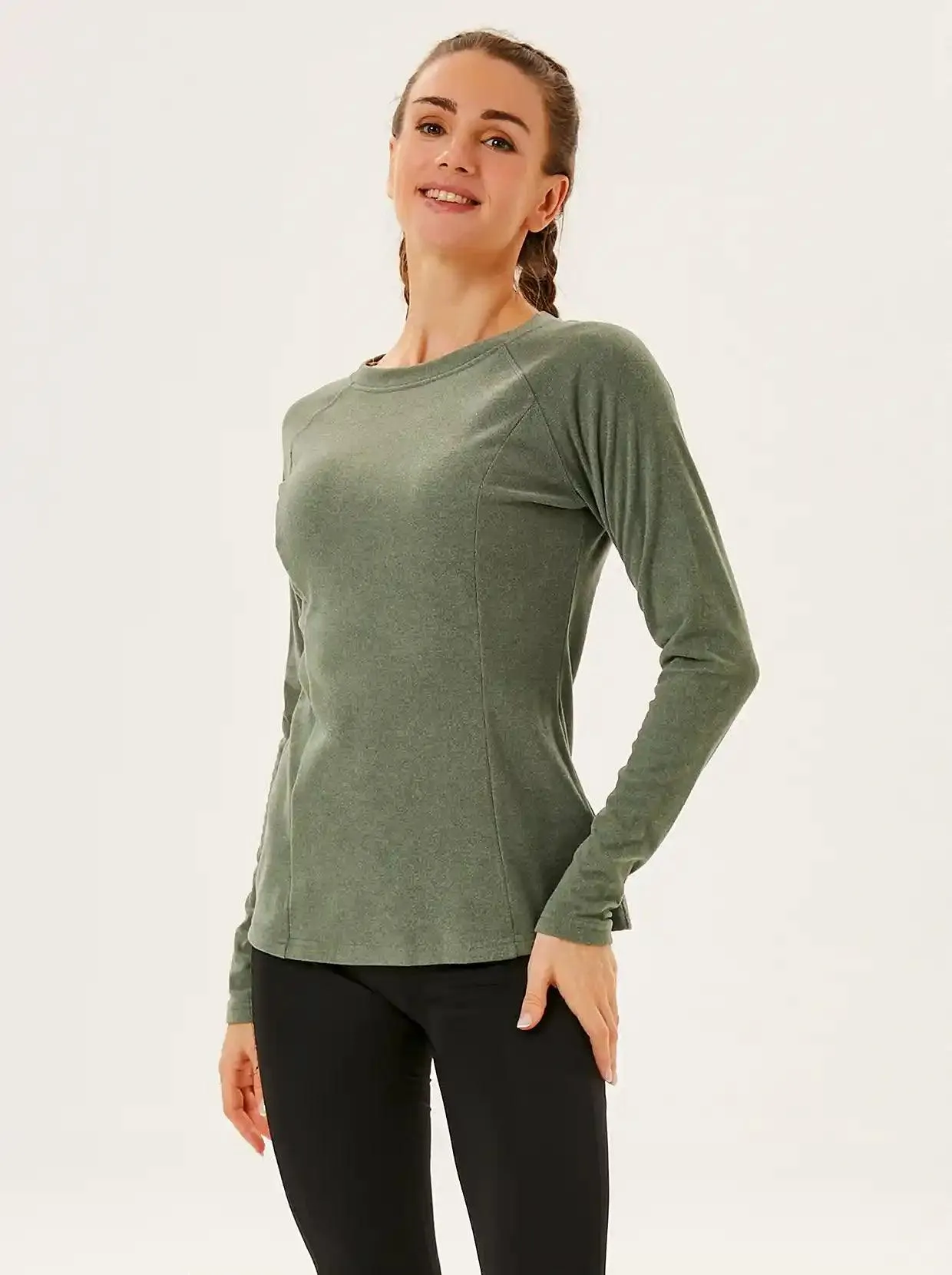 SOcomfi™  Pullover Long-sleeve Base Layer for Women