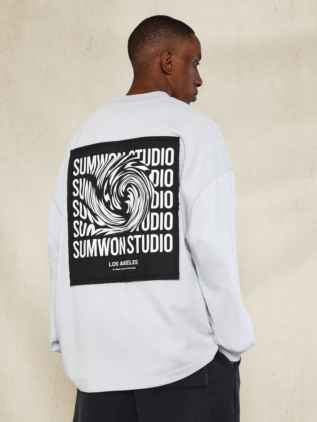 SUMWON Oversized Fit Sweatshirt With Back Large Patch