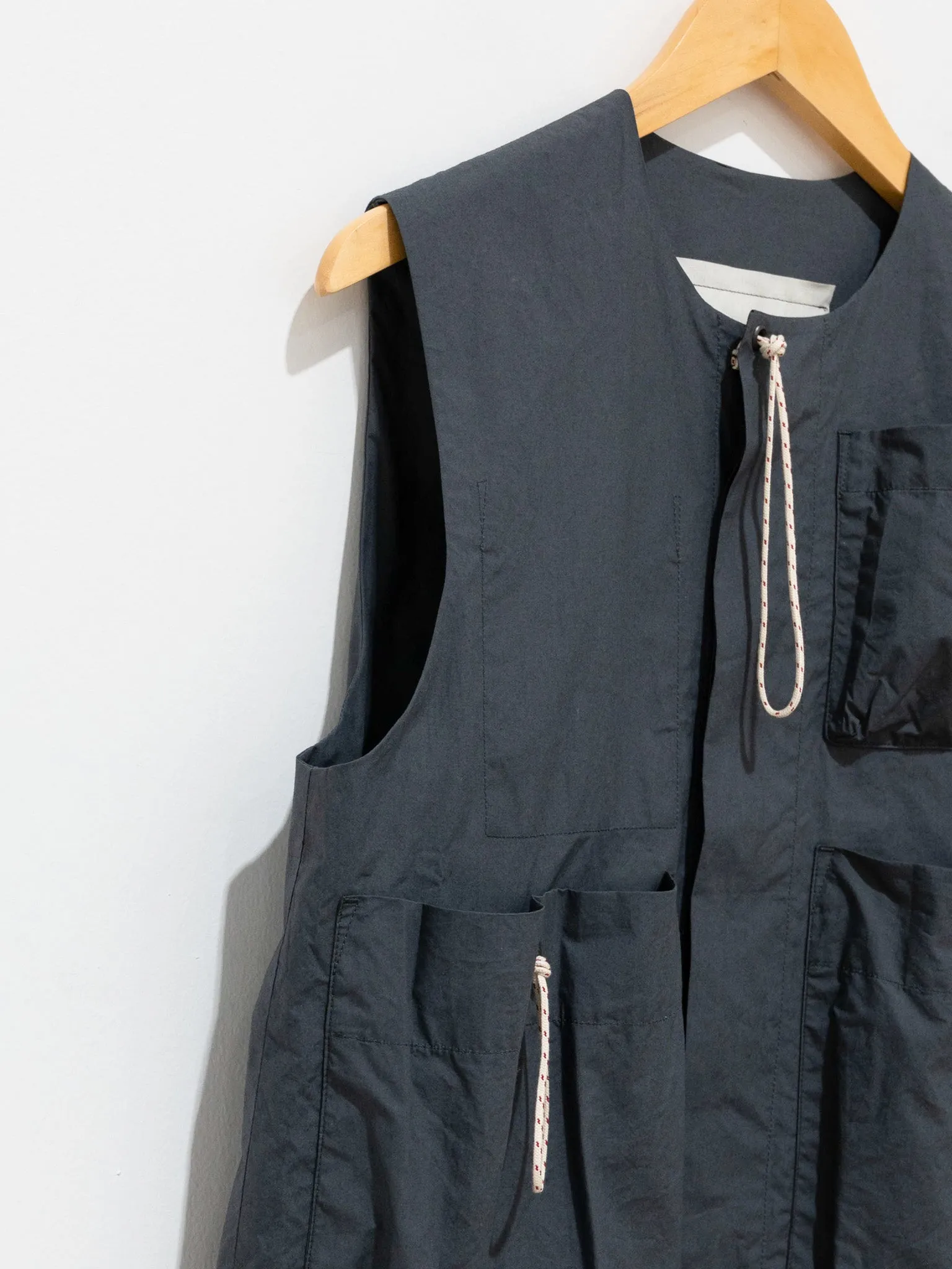 The Roper Gilet - Papery Cotton Tar