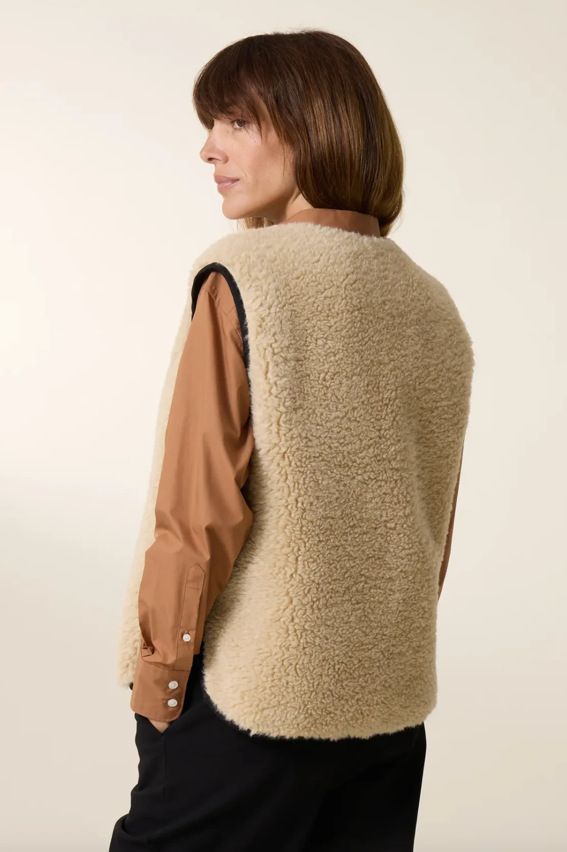 Vallos Ecru Faux-Shearling Gilet