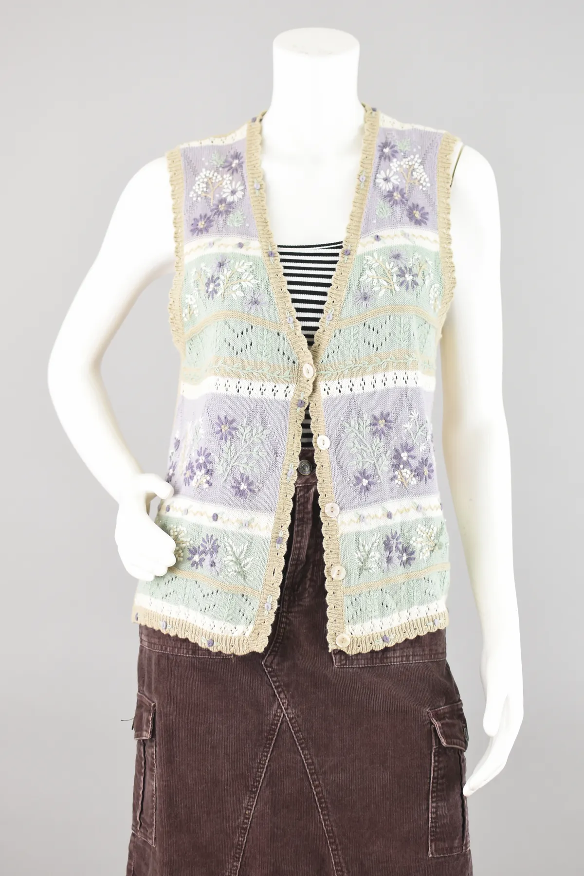 Vintage Embroidered Pastel Floral Crochet Sweater Vest, Women's Petite Medium