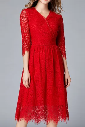 Women Charming & Beautiful Lace Solid Pattern V-Neck Knee Lenght Dress - WD66780